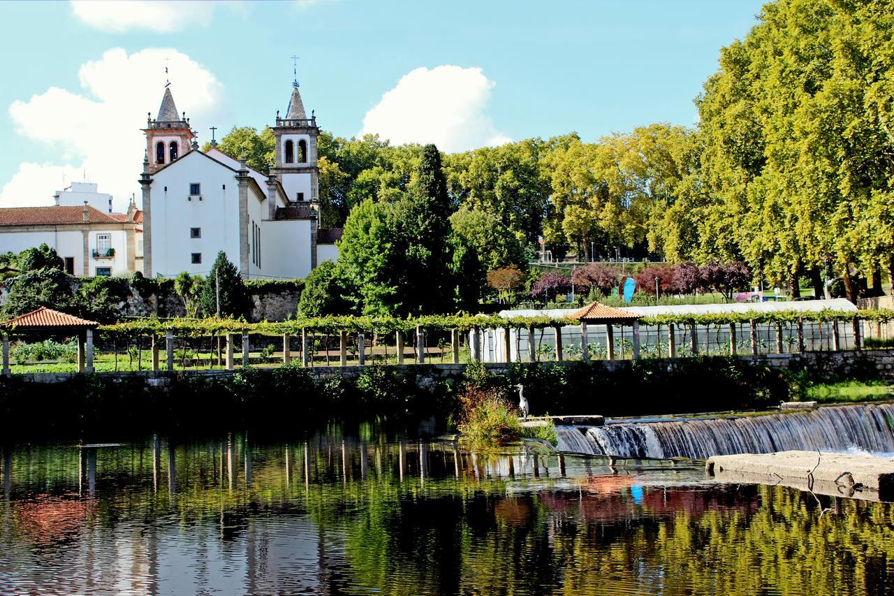 8 Villas Hotel Santo Tirso Exterior photo